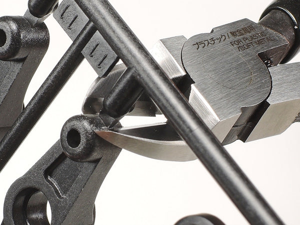 Side Cutters (PLASTIC AND SOFT METAL SNIPPER) [Tamiya] 74129