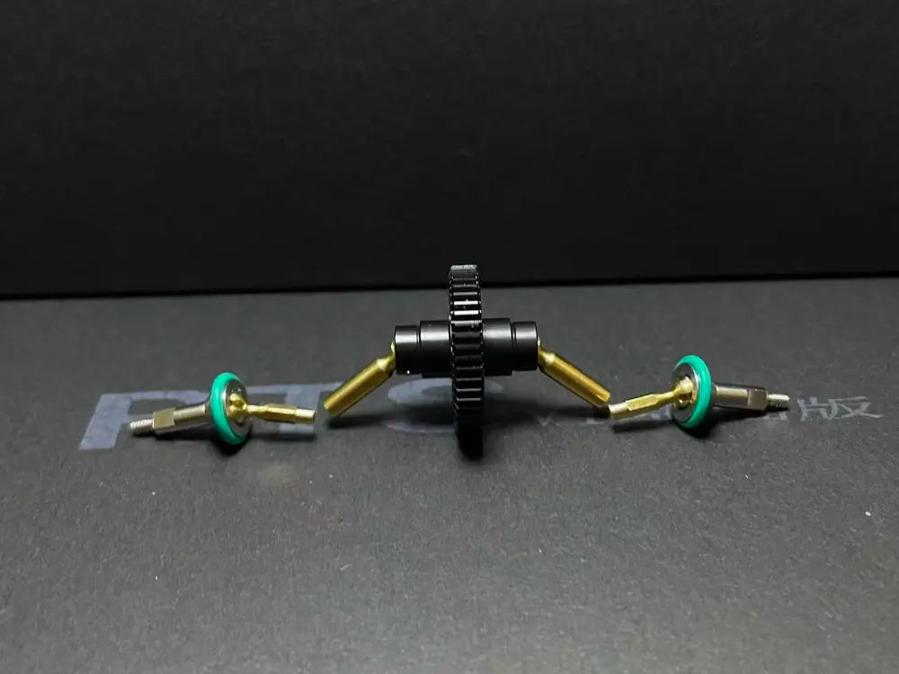 1/24 RTS - POM Straight Shaft + Extendable CVD [Rhino Racing] RTS-428