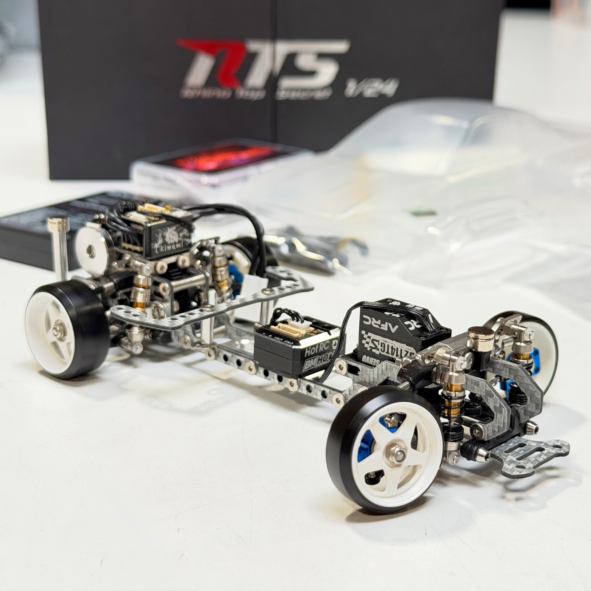 RTS 1-24 (SIlver Carbon) 2026 RWD Drift Car Almost READY TO RUN RTR - Fully Assembled (need radio) [Rhino Racing] RTS-2406