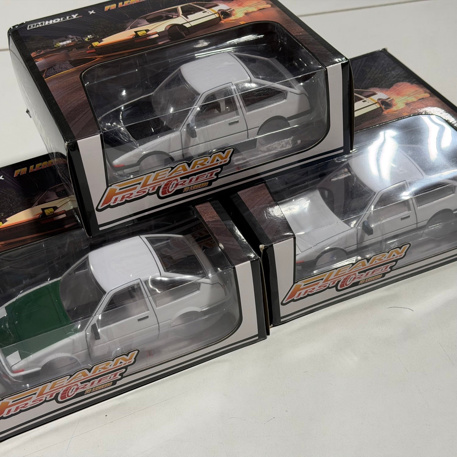 BMX-R AE86 Trueno Body Set - White Black Green for 1/24 FLD FR Legends [BM Racing] FLD-AE86 FLD-AE86-B FLD-AE86-G