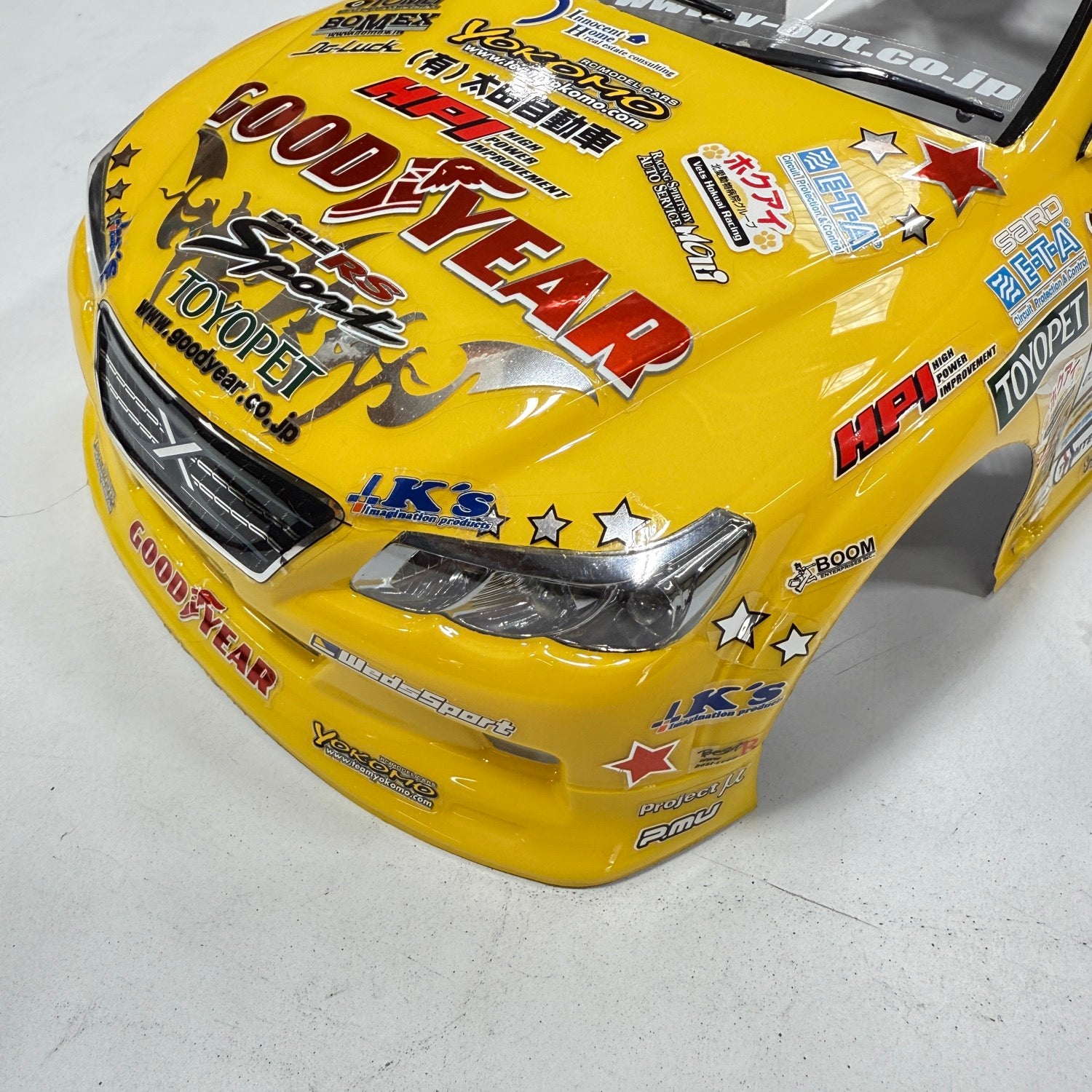 PAINTED Toyota Mark X GRX130 GOODYEAR D1GP Spec w/ Mirror, Exhaust and Light Buckets Set 1-10 Body Set *Discontinued NOS* [Yokomo] SD-MKXB