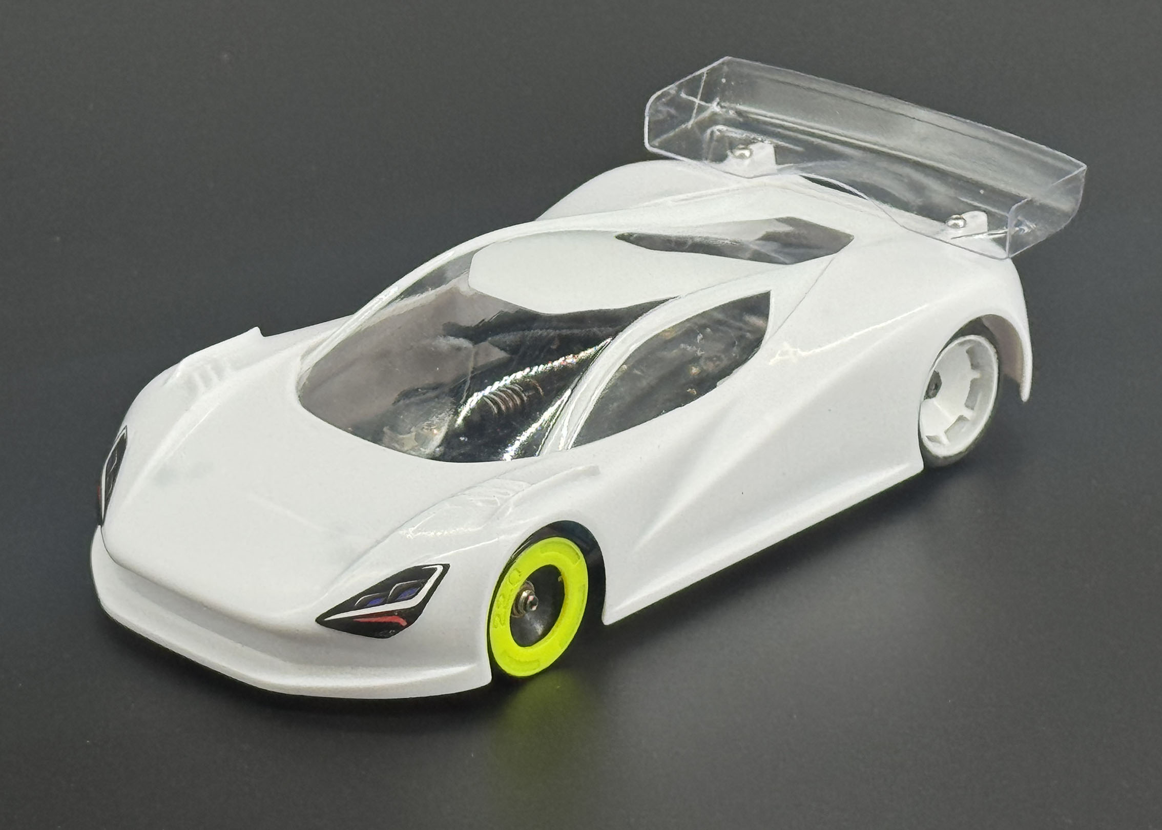 MAKO EVO 1-28 Plastic Body Set with Lexan Roof (MINI-Z) [RAD BODY] RAD014
