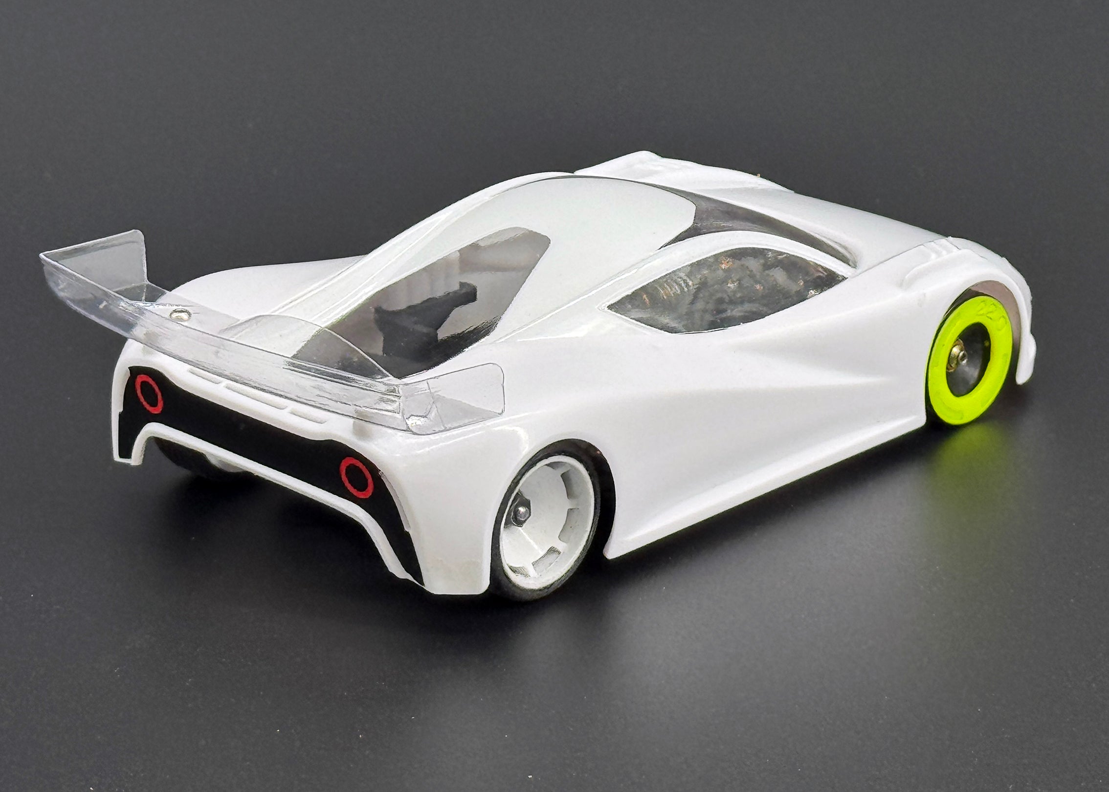 MAKO EVO 1-28 Plastic Body Set with Lexan Roof (MINI-Z) [RAD BODY] RAD014