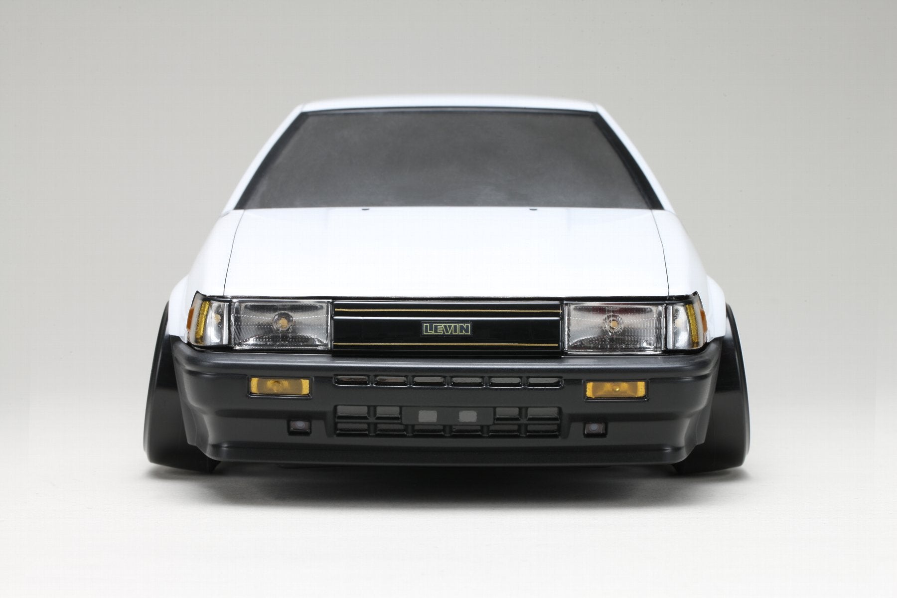 PREORDER: TOYOTA Corolla Levin (AE86) 2-Door Body Set 1-10 Clear Lexan [Yokomo] SD-AE86L2B