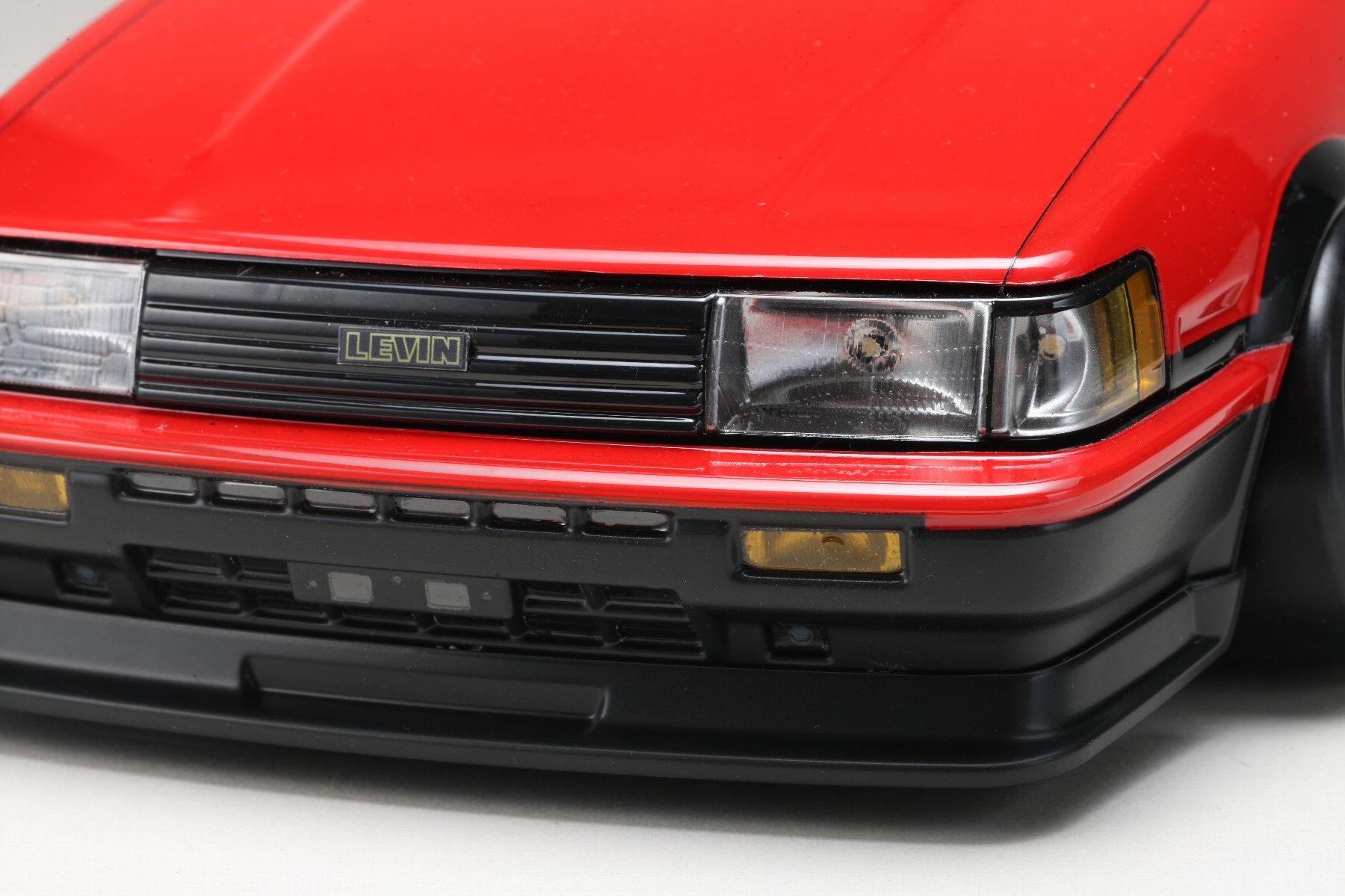 PREORDER: TOYOTA Corolla Levin (AE86) 3Dr Aero Parts Set for SD