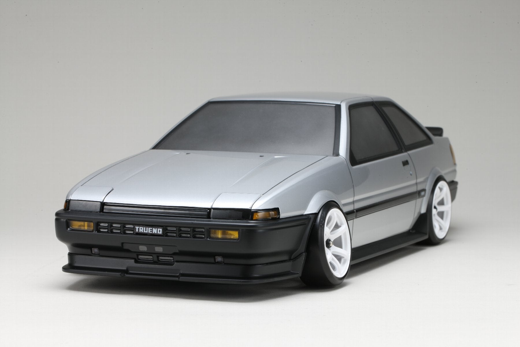 PREORDER: TOYOTA Sprinter Trueno(AE86)2Dr Aero Parts Set for SD-AE86T2B [Yokomo] SD-AE86T2P