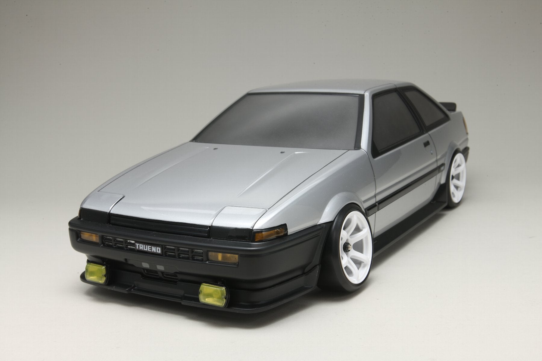 PREORDER: TOYOTA Sprinter Trueno(AE86)2Dr Aero Parts Set for SD-AE86T2B [Yokomo] SD-AE86T2P