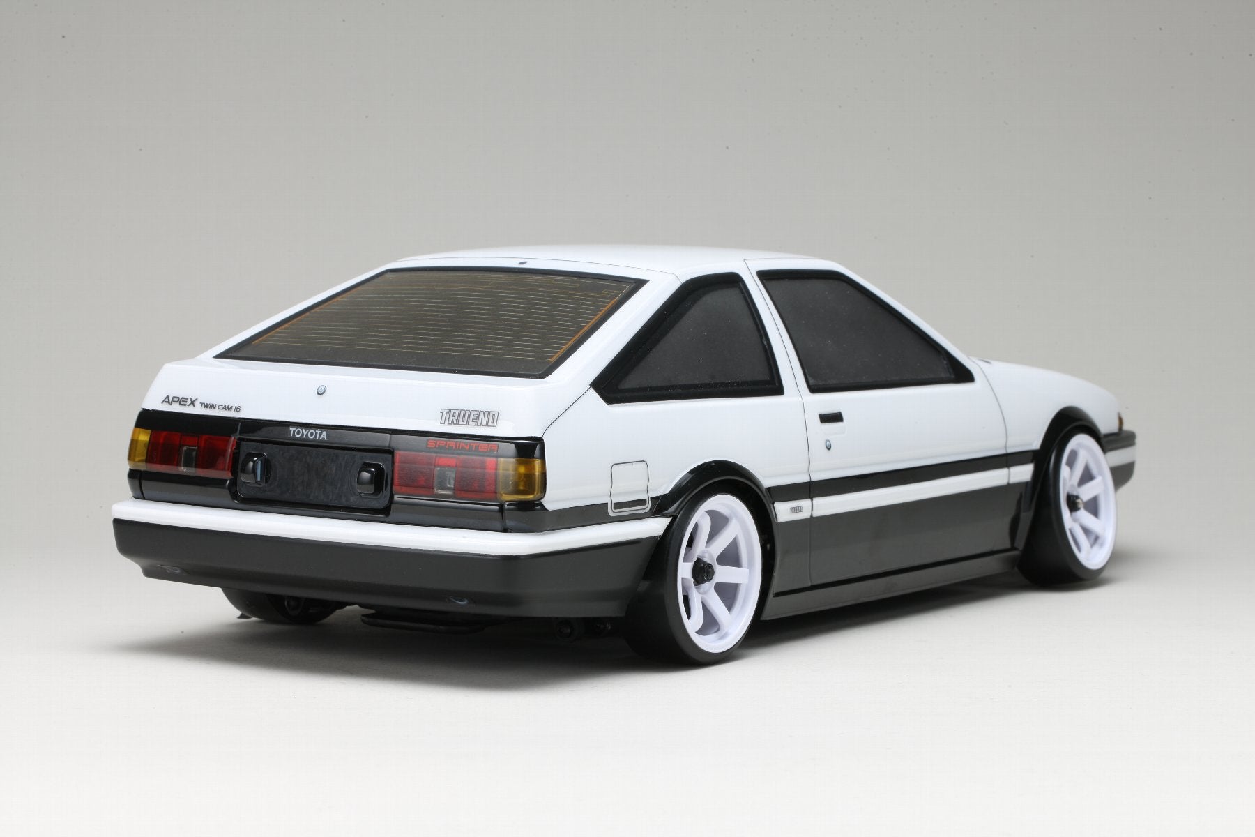 PREORDER: TOYOTA Sprinter Trueno (AE86) 3-Door Body Set 1-10 Clear Lexan [Yokomo] SD-AE86T3B