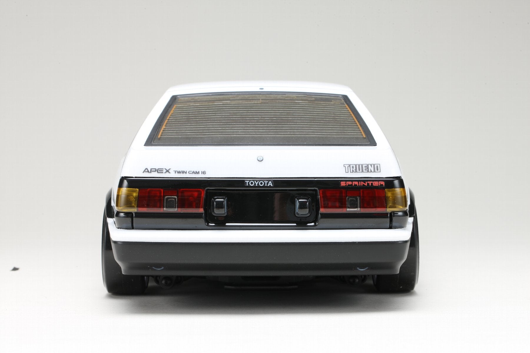 PREORDER: TOYOTA Sprinter Trueno (AE86) 3-Door Body Set 1-10 Clear Lexan [Yokomo] SD-AE86T3B