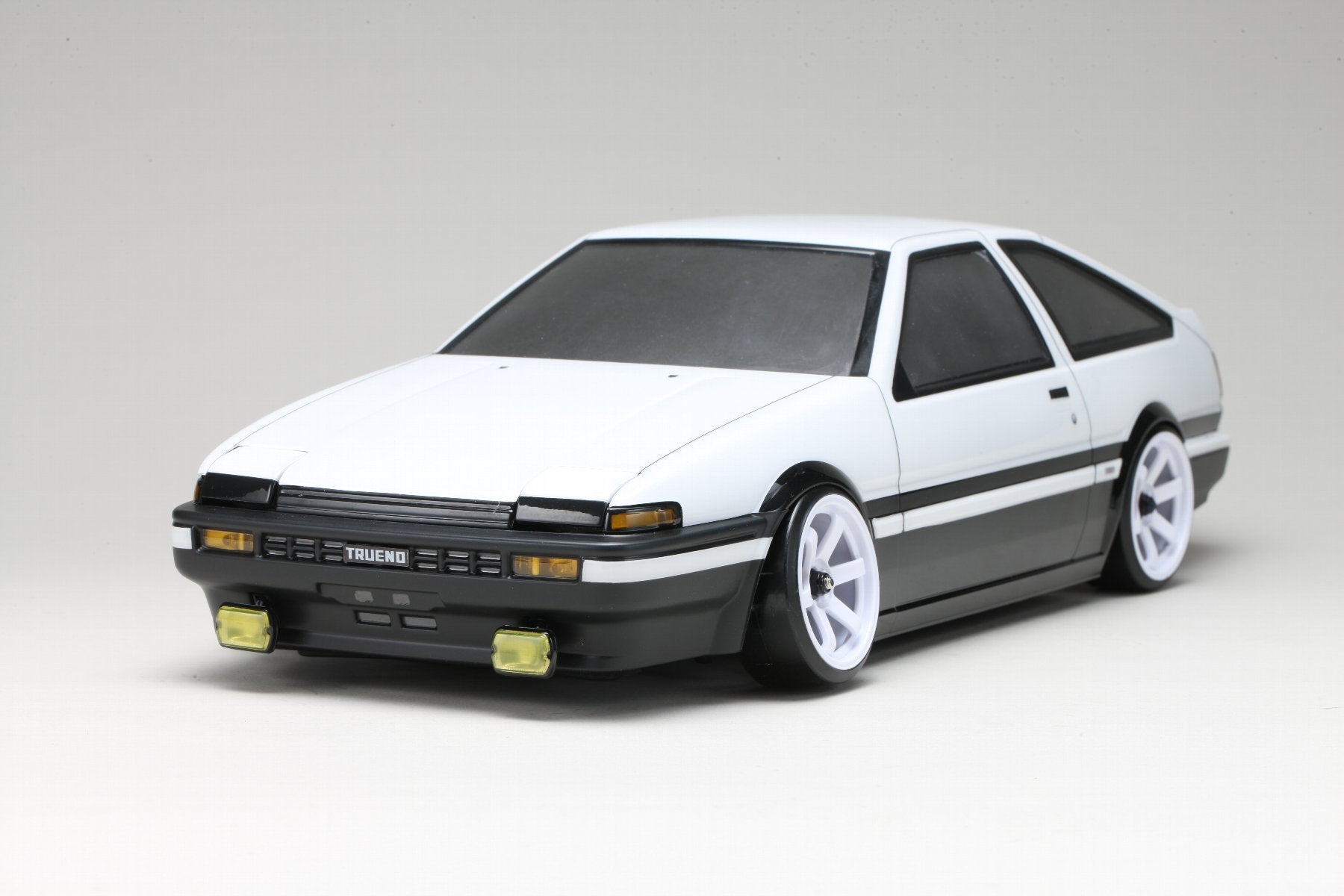 PREORDER: TOYOTA Sprinter Trueno(AE86)3Dr Aero Parts Set for SD-AE86T3B [Yokomo] SD-AE86T3P
