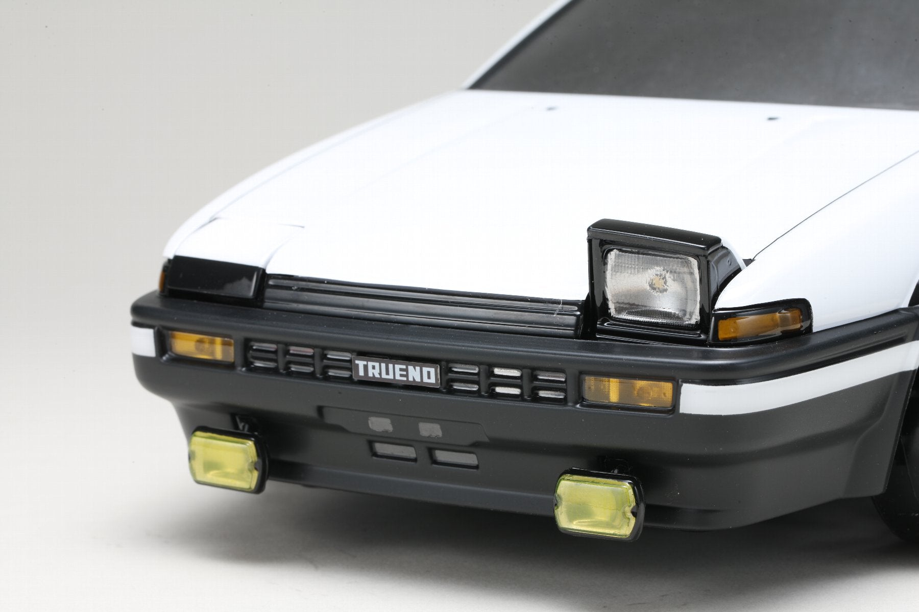 PREORDER: TOYOTA Sprinter Trueno(AE86)3Dr Aero Parts Set for SD-AE86T3B [Yokomo] SD-AE86T3P