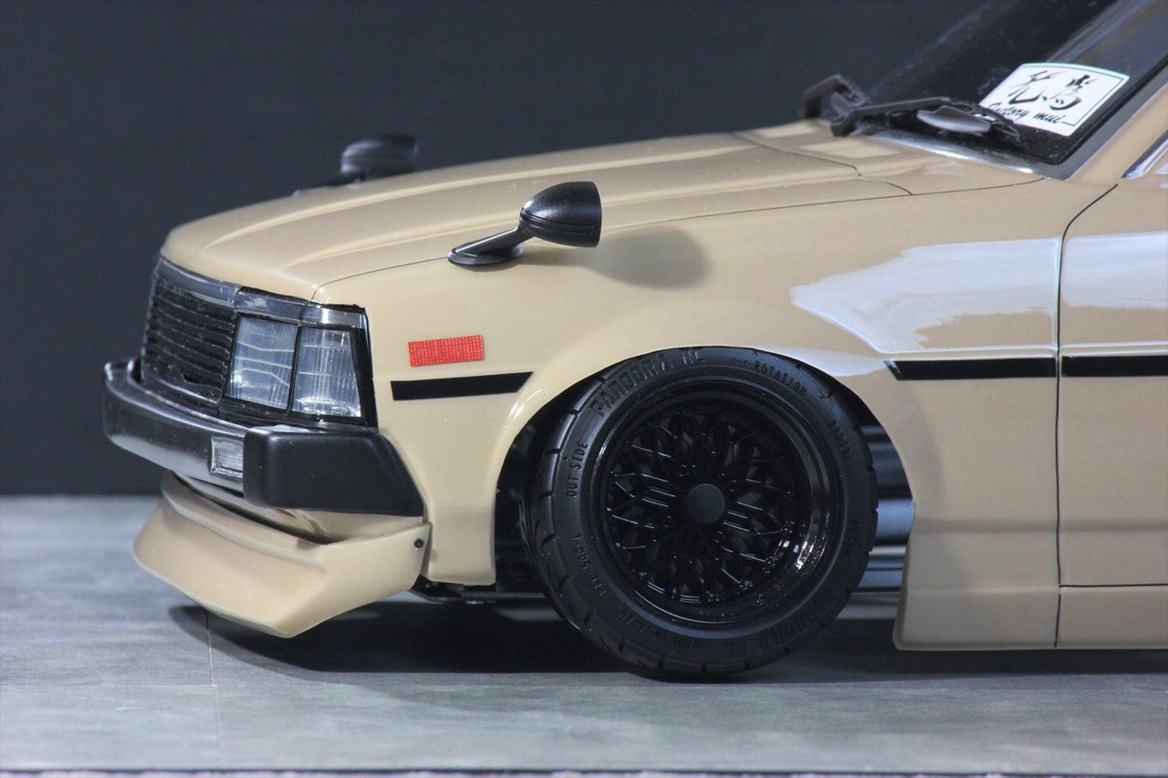 Toyota Corolla KE70 Sedan (Round and Square Headlights) 196mm