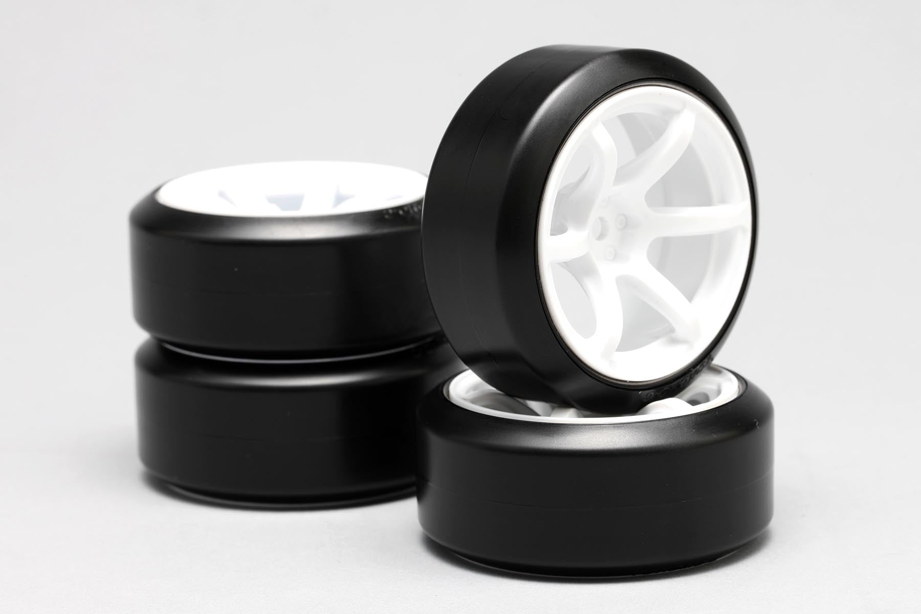 Pre Assembled DRC Competition Drift Tire and White 6 Spoke RP Rims for Carpet-Concrete Surface 4-Pack [Yokomo] ZR-DRCW6A RP-6213W6 ZR-DRC
